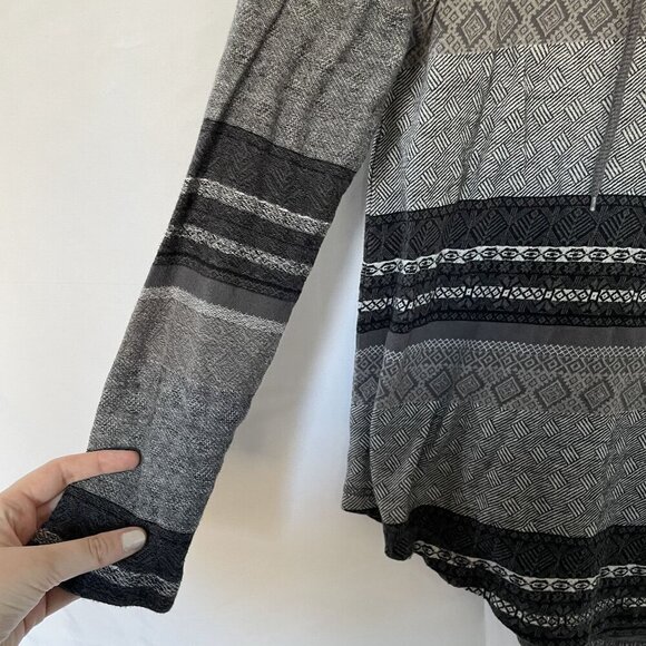 Woolrich Womens Hooded Pullover Sweater With Patterned Stripes gray black casual - Picture 2 of 6